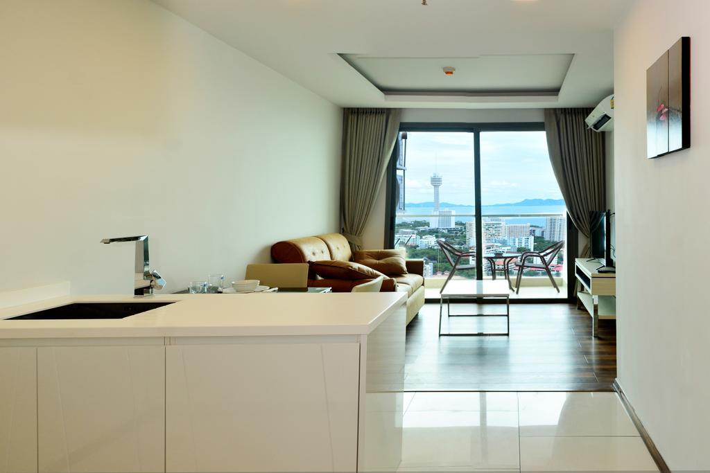 Peak Towers Condominium Паттайя Экстерьер фото